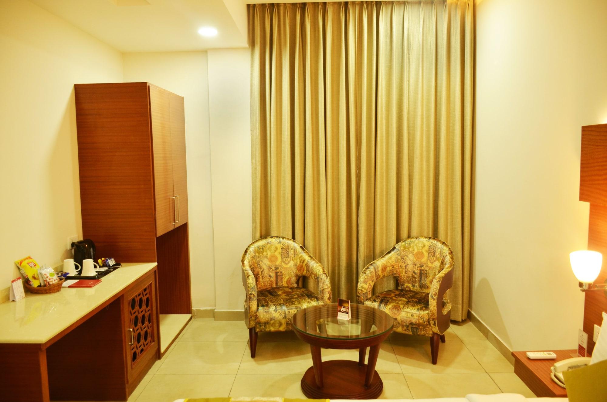 Mint Hotel Premia Chandigarh, Zirakpur Exteriér fotografie